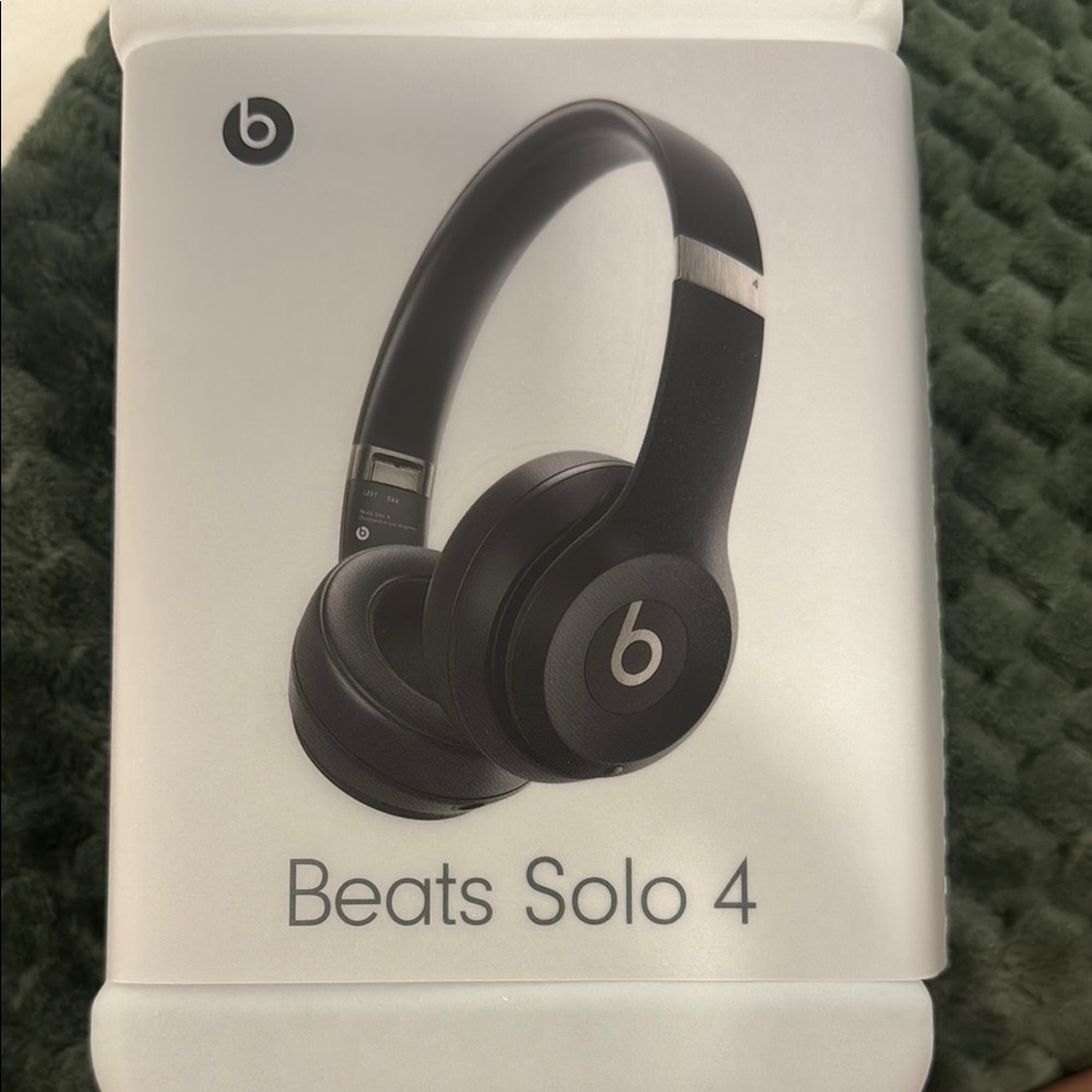 Beats Solo 4 Black Headphones